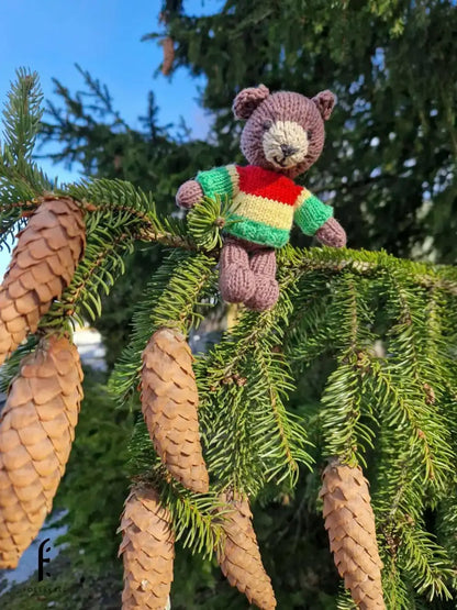 Bamse med påskegenser 